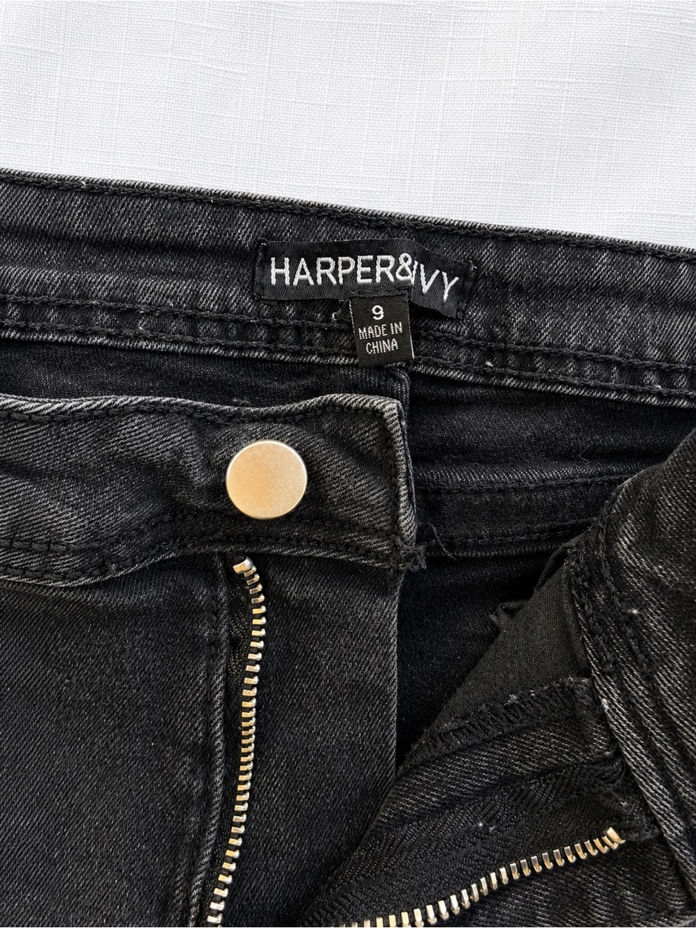 2000s Harper & Ivy Black Butterfly Embellished Bootcut Jeans Size 9 Y2K - Picture 4 of 6